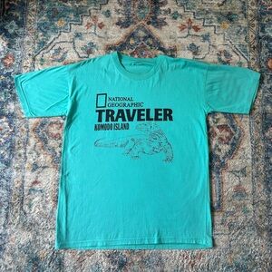 Vintage National Geographic Komodo Island Traveller T-shirt Large